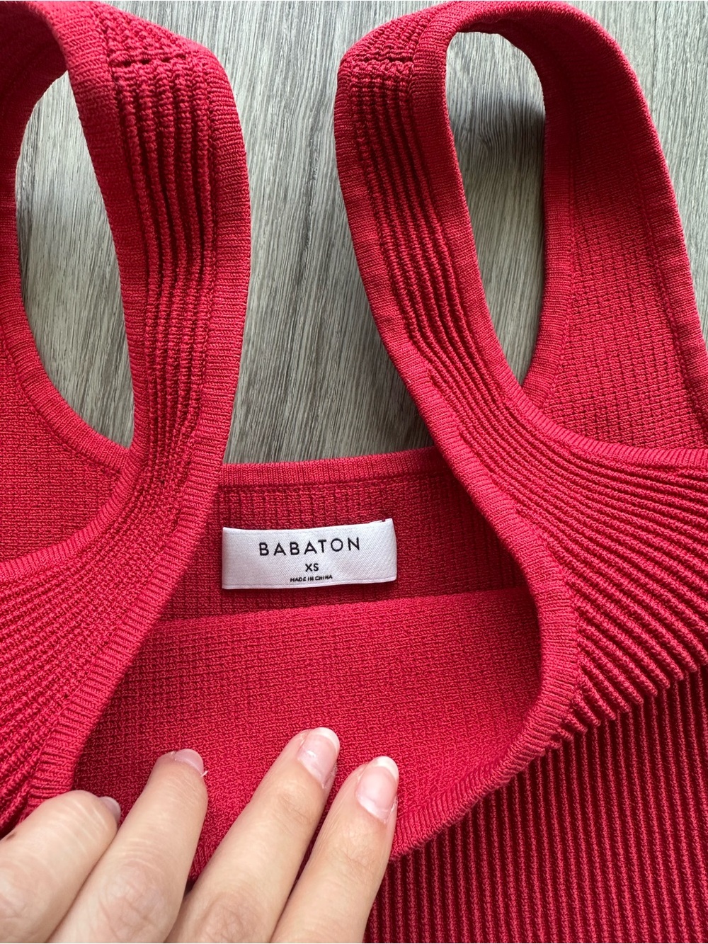 Babaton Red Ribbed Square-Neck Crop Tank - Picture 2 of 2